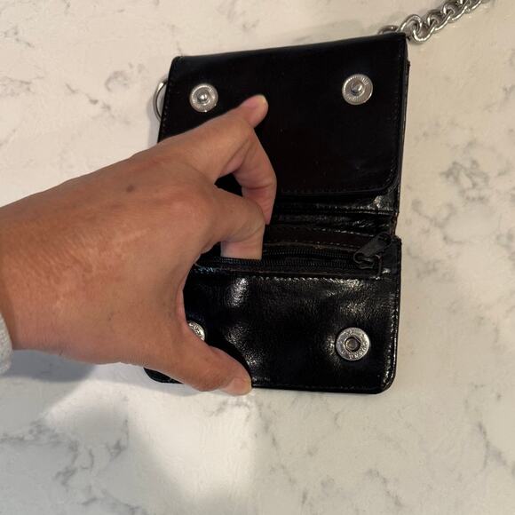 Vintage 90s black leather trifold biker chain wallet skull design goth grunge - Picture 5 of 11